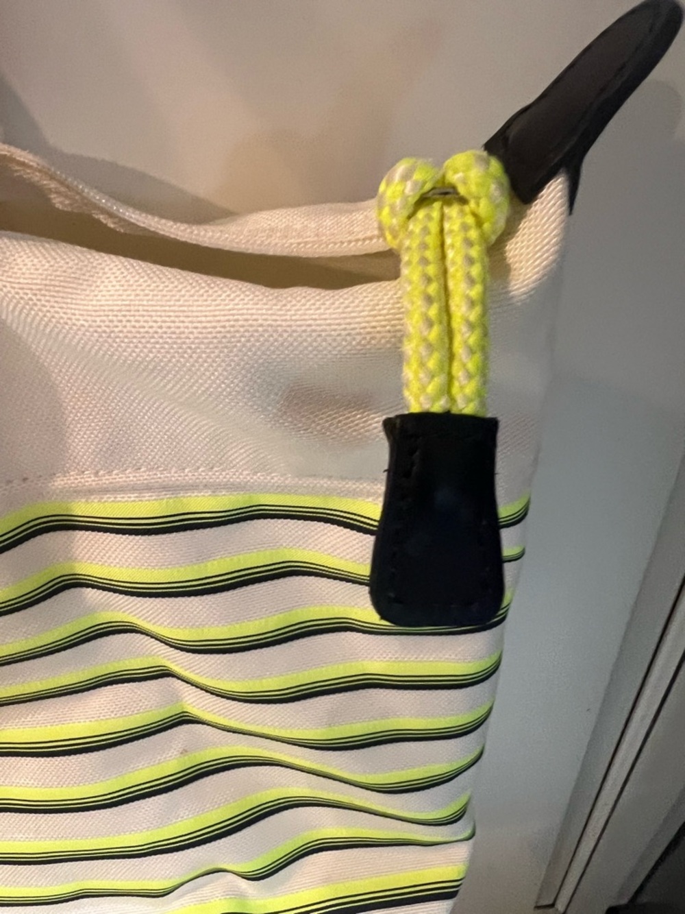 LongChamp le pliage mariners travel tote limited-edition neon stripe -Authentic - Picture 4 of 5